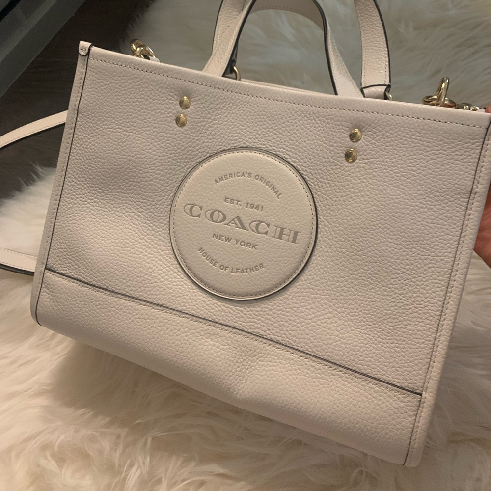 Dempsey Carryall With Patch White